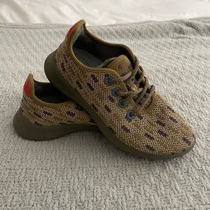 The Met limited edition allbirds